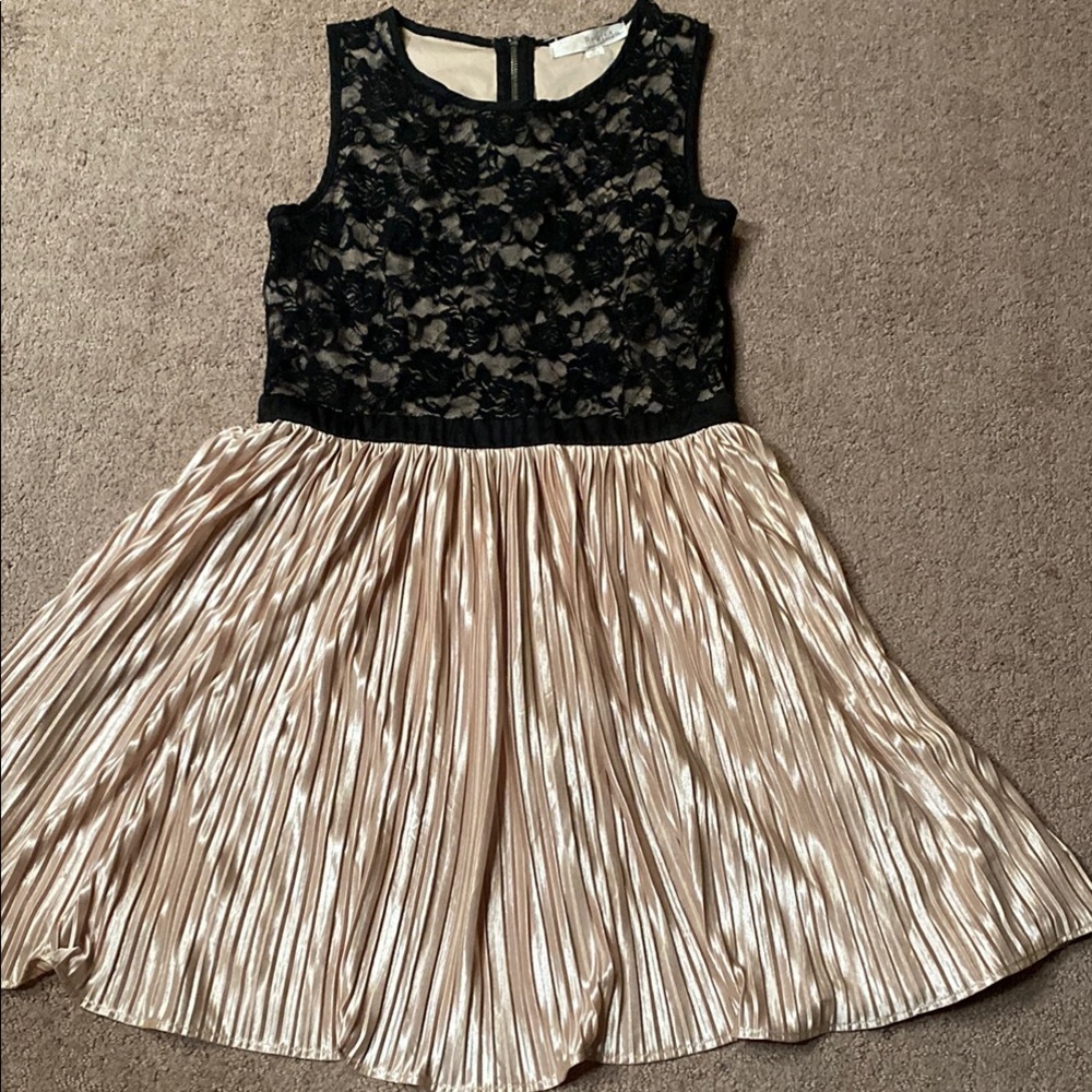 Black and Gold Size Medium Pleated Fit and Flare Dress Wedding Guest